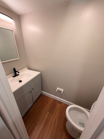 270 Tampa Dr Apt B3, Nashville, TN 37211