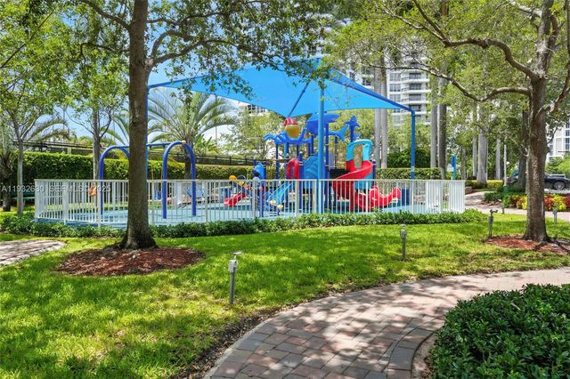 3600 Mystic Pointe Dr 305, Aventura, FL 33180