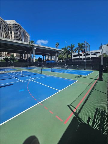 3600 Mystic Pointe Dr 305, Aventura, FL 33180