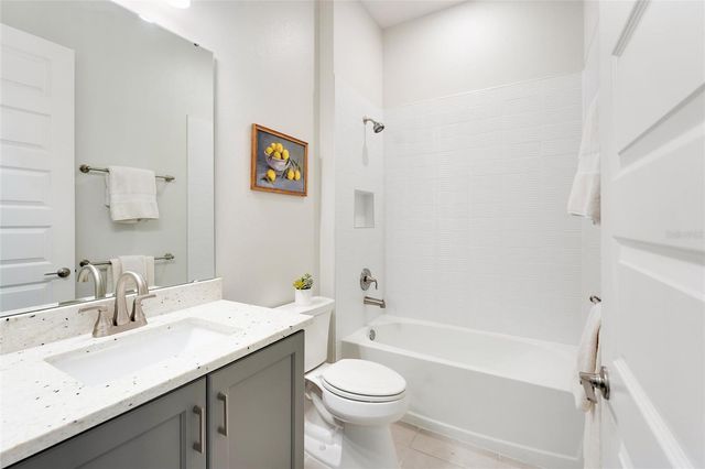 31778 RED TAIL BOULEVARD, Sorrento, FL 32776