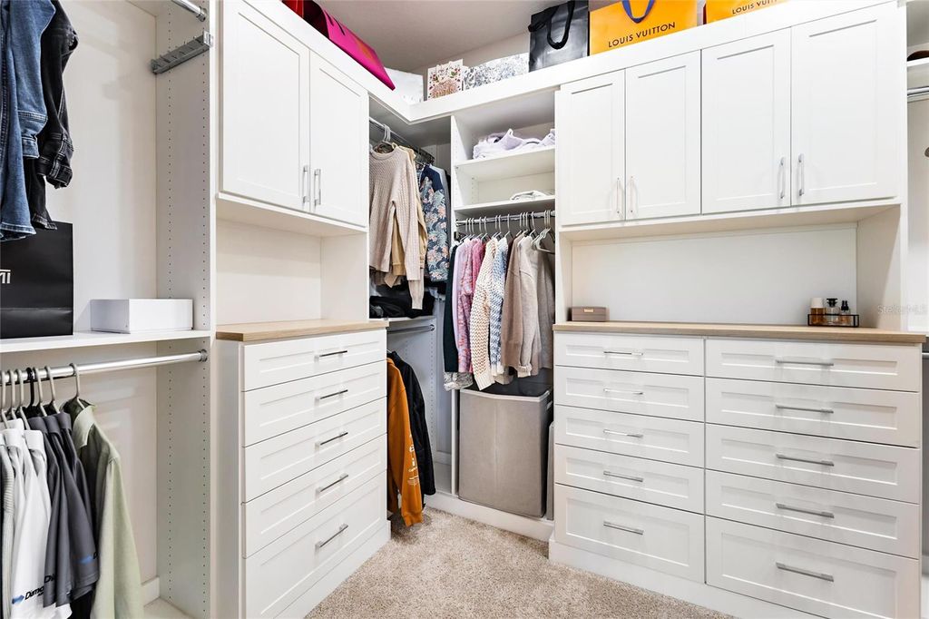 Image 26 of property listing at 31778 RED TAIL BOULEVARD, Sorrento, FL 32776