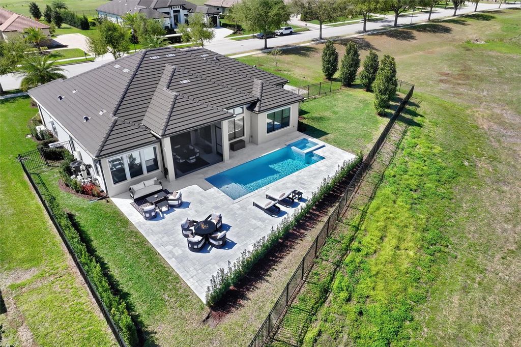 Image 43 of property listing at 31778 RED TAIL BOULEVARD, Sorrento, FL 32776