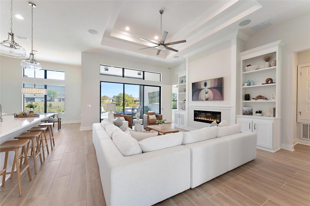 Image 7 of property listing at 31778 RED TAIL BOULEVARD, Sorrento, FL 32776