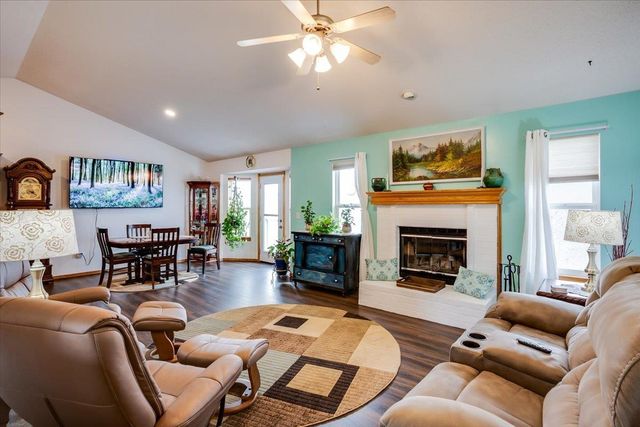 5302 W 44th Ct S, Wichita, KS 67215