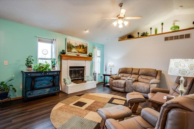 5302 W 44th Ct S, Wichita, KS 67215