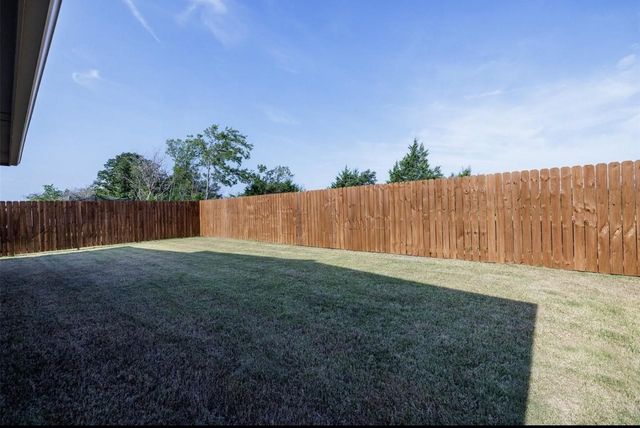 7704 Grant Lane, Greenville, TX 75402