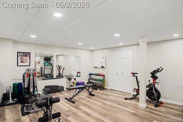 1699 Old Homestead Drive, Rochester Hills, MI 48306