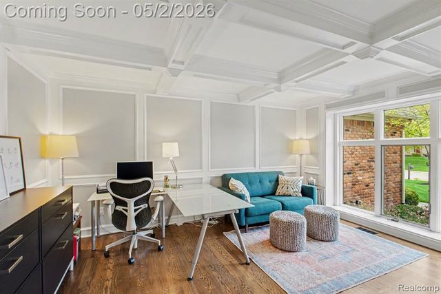 1699 Old Homestead Drive, Rochester Hills, MI 48306