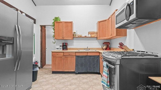 10180 W Herkimer Drive, Wasilla, AK 99623
