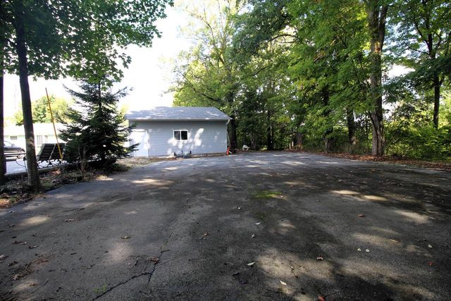 19010 W Main STREET, Lannon, WI 53046