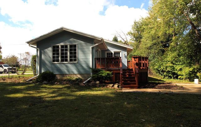 19010 W Main STREET, Lannon, WI 53046