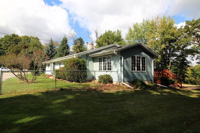 19010 W Main STREET, Lannon, WI 53046