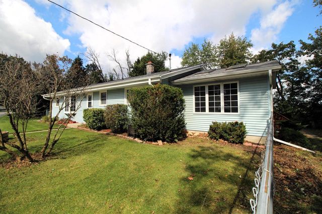 19010 W Main STREET, Lannon, WI 53046