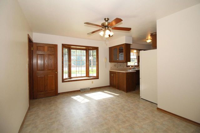 19010 W Main STREET, Lannon, WI 53046