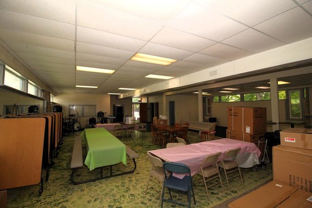 19010 W Main STREET, Lannon, WI 53046