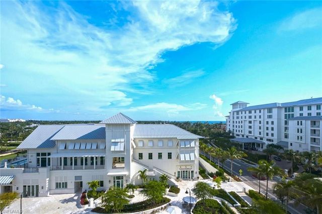 902 Gulf Shore BLVD N E502, Naples, FL 34102