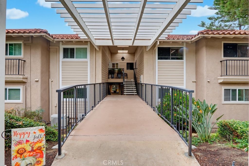 3123 N Via Serena N C, Laguna Woods, CA 92637 — photo 2
