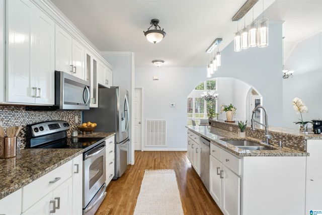 109 ASTOR CIRCLE, Chelsea, AL 35043