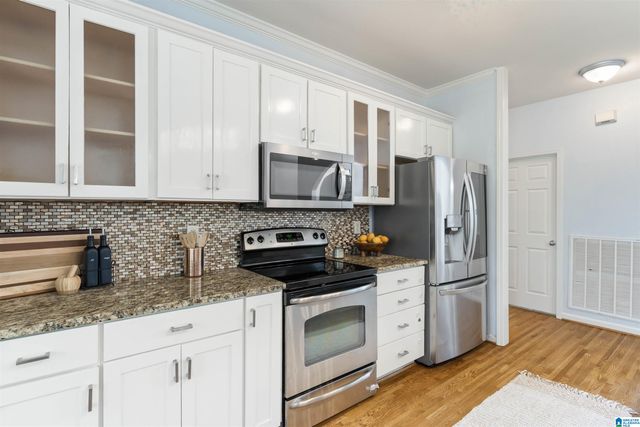 109 ASTOR CIRCLE, Chelsea, AL 35043