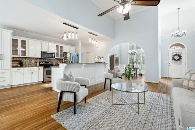109 ASTOR CIRCLE, Chelsea, AL 35043