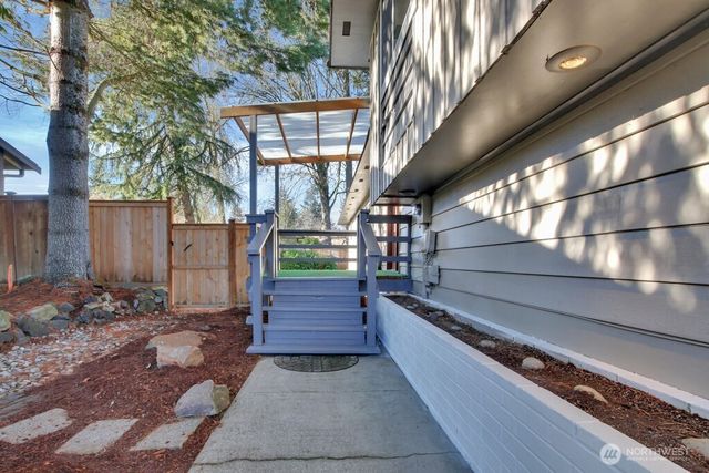 4108 80th Avenue W, University Place, WA 98466