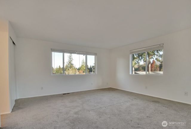 4108 80th Avenue W, University Place, WA 98466