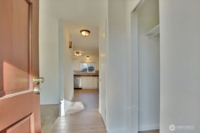 4108 80th Avenue W, University Place, WA 98466