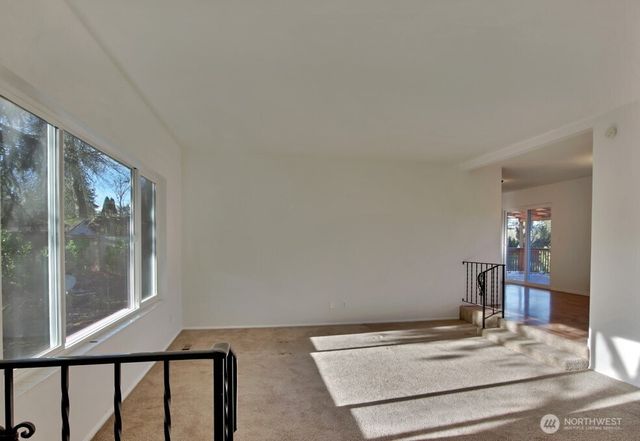 4108 80th Avenue W, University Place, WA 98466