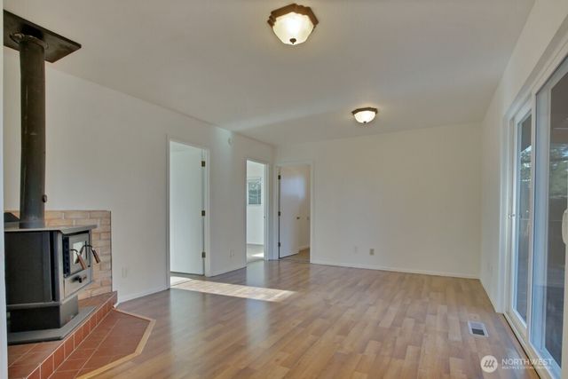 4108 80th Avenue W, University Place, WA 98466