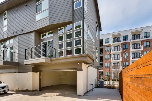 2528 N Fitzhugh Avenue 202, Dallas, TX 75204