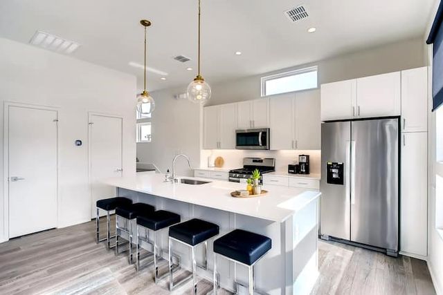 2528 N Fitzhugh Avenue 202, Dallas, TX 75204