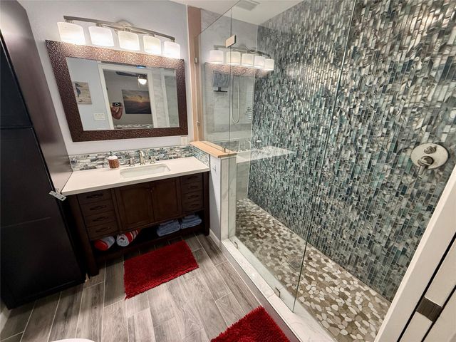 16719 Tahiti Way, Jamaica Beach, TX 77554