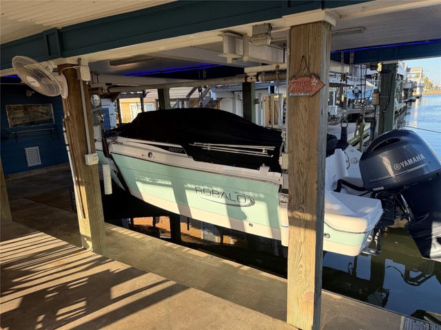 16719 Tahiti Way, Jamaica Beach, TX 77554