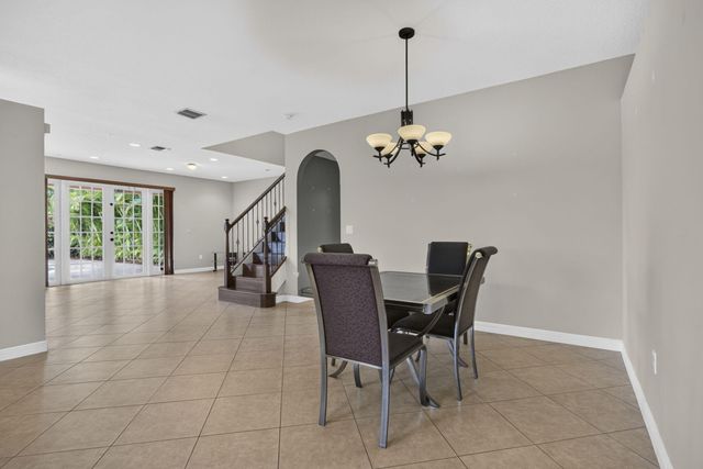9081 Dupont Place, Wellington, FL 33414