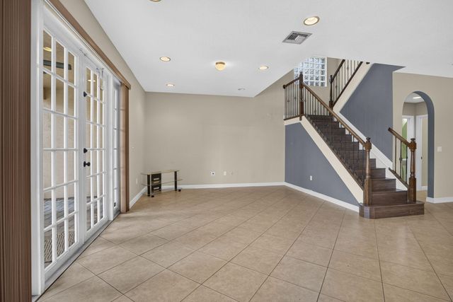 9081 Dupont Place, Wellington, FL 33414