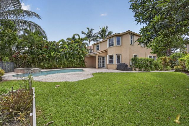 9081 Dupont Place, Wellington, FL 33414