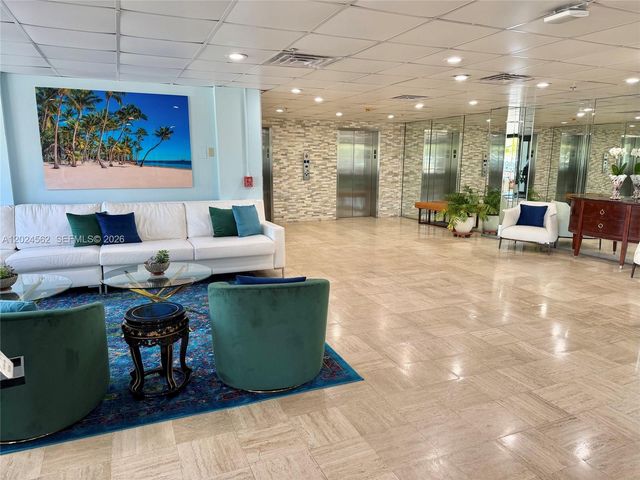 4001 Hillcrest Dr 609, Hollywood, FL 33021