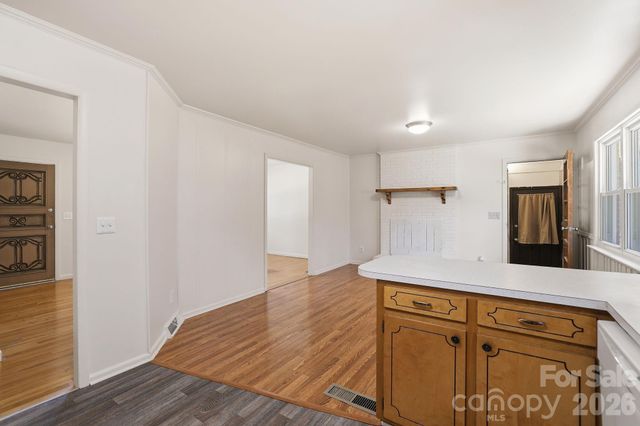 225 Middleton Avenue, Matthews, NC 28104