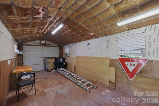 225 Middleton Avenue, Matthews, NC 28104