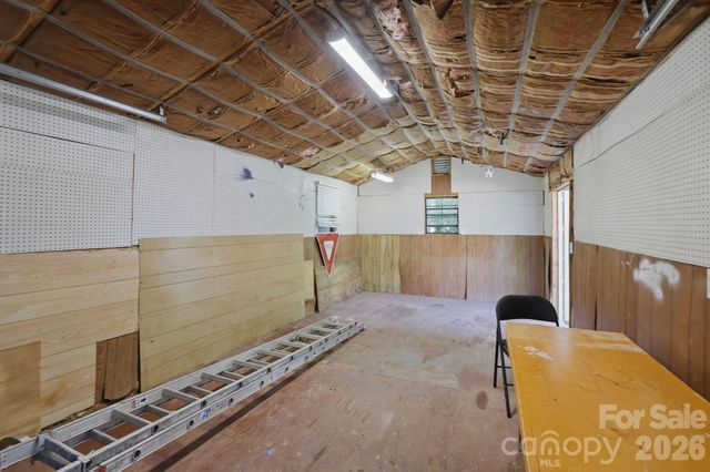 225 Middleton Avenue, Matthews, NC 28104