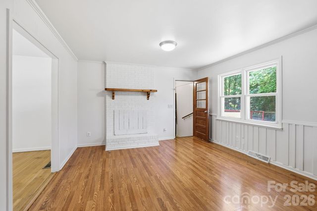 225 Middleton Avenue, Matthews, NC 28104