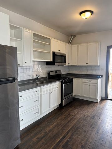 1531 S Kolin Avenue, Chicago, IL 60623