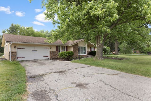 7610 Mill Road, Rockford, IL 61108