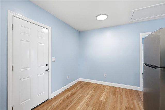 26 Bay Street 2, Hull, MA 02045