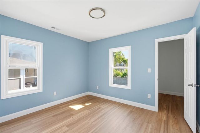 26 Bay Street 2, Hull, MA 02045