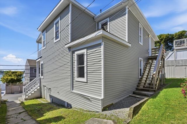 26 Bay Street 2, Hull, MA 02045