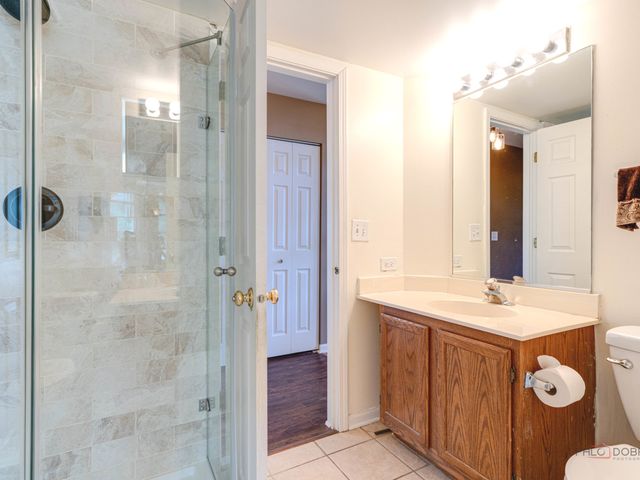 6797 ROANOAKE Court, Gurnee, IL 60031