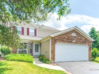 6797 ROANOAKE Court, Gurnee, IL 60031
