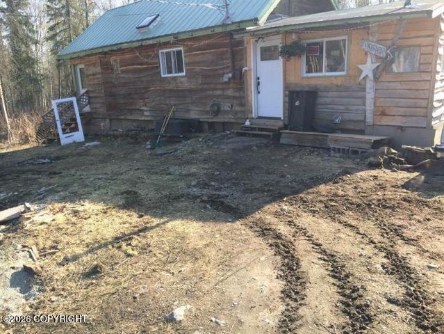 9901 S Laurie Lane, Wasilla, AK 99623