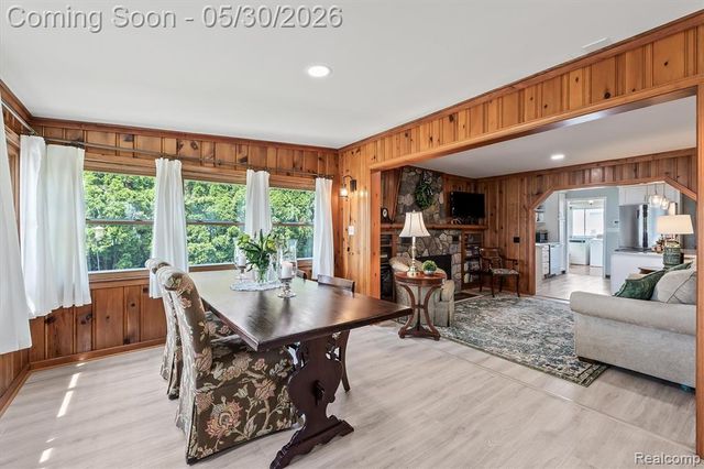 11061 Beryl Drive, White Lake, MI 48386